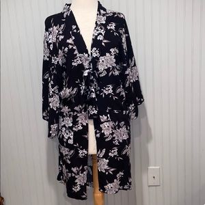 Spiritual Gangster Black Floral Robe/Kimono